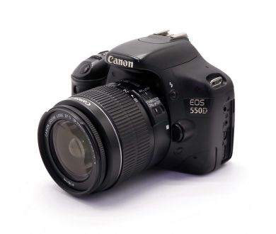 Canon EOS 550D kit (пробег 76500 кадров)