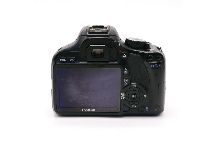 Canon EOS 550D kit (пробег 76500 кадров)