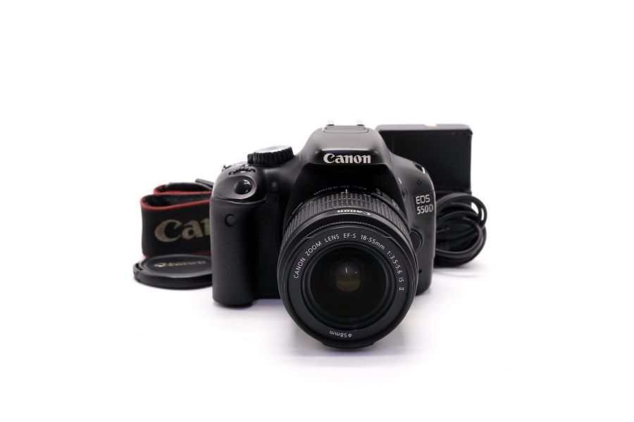 Canon EOS 550D kit (пробег 76500 кадров)