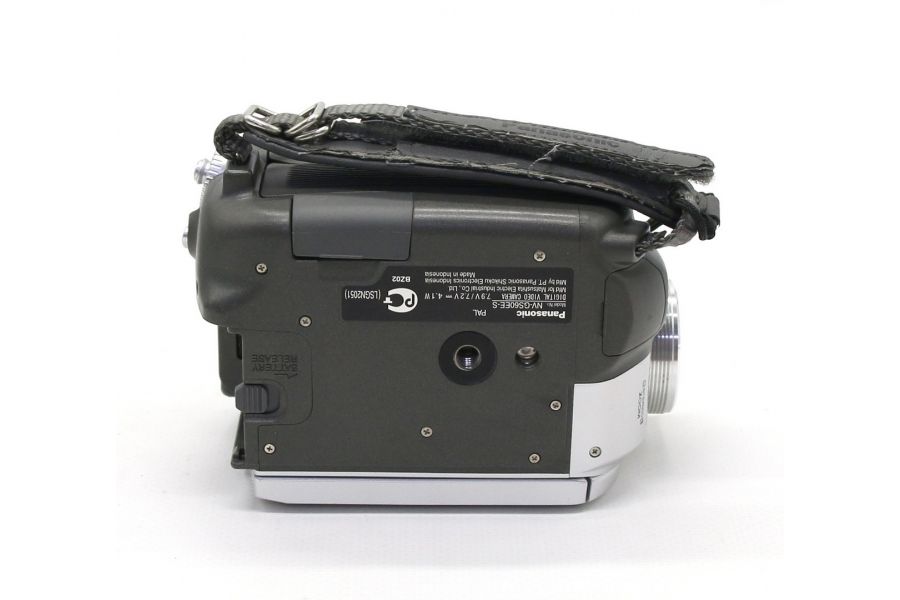 Видеокамера Panasonic NV-GS60 компактная цифровая