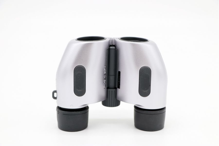 Бинокль Olympus 8x21 DPC I новый