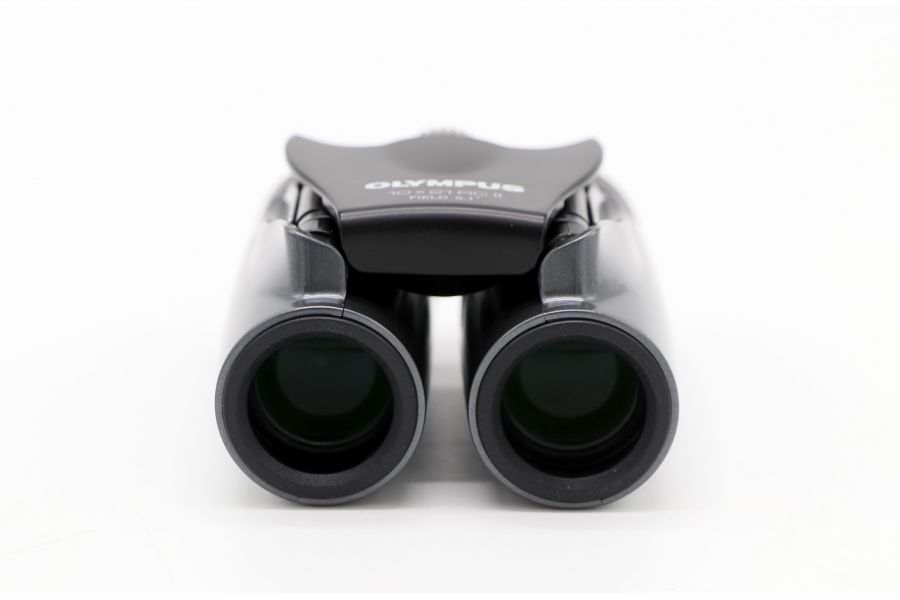 Бинокль Olympus 10x21 RC II новый