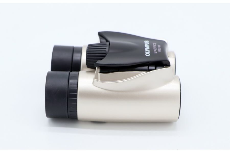 Бинокль Olympus 8x21 RC II новый