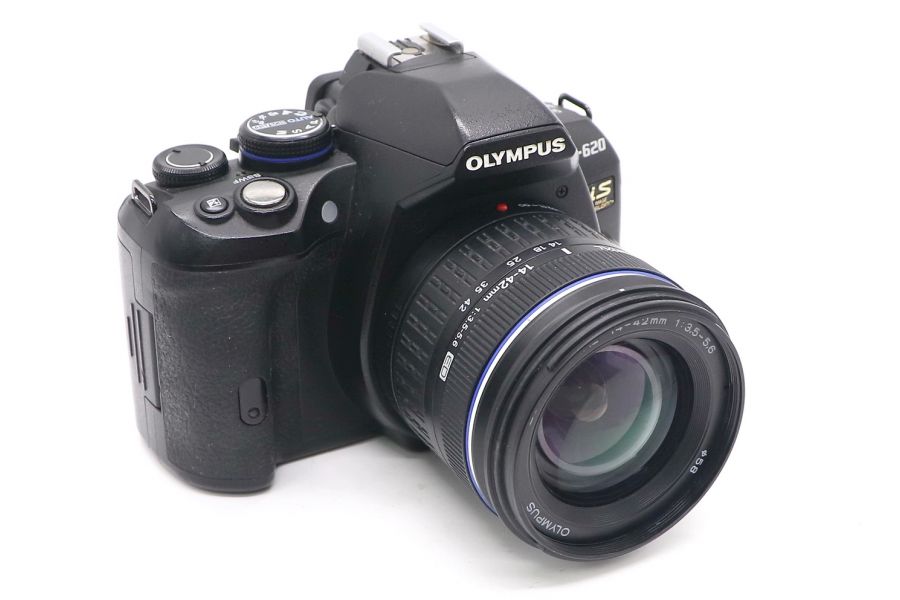 Olympus E-620 kit (пробег 25510 кадров)