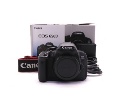 Canon EOS 650D body в упаковке (пробег 1910 кадров)