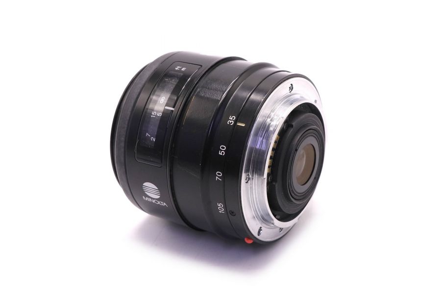 Minolta AF Zoom 35-105mm f/3.5(22)-4.5 (Japan, 2000)