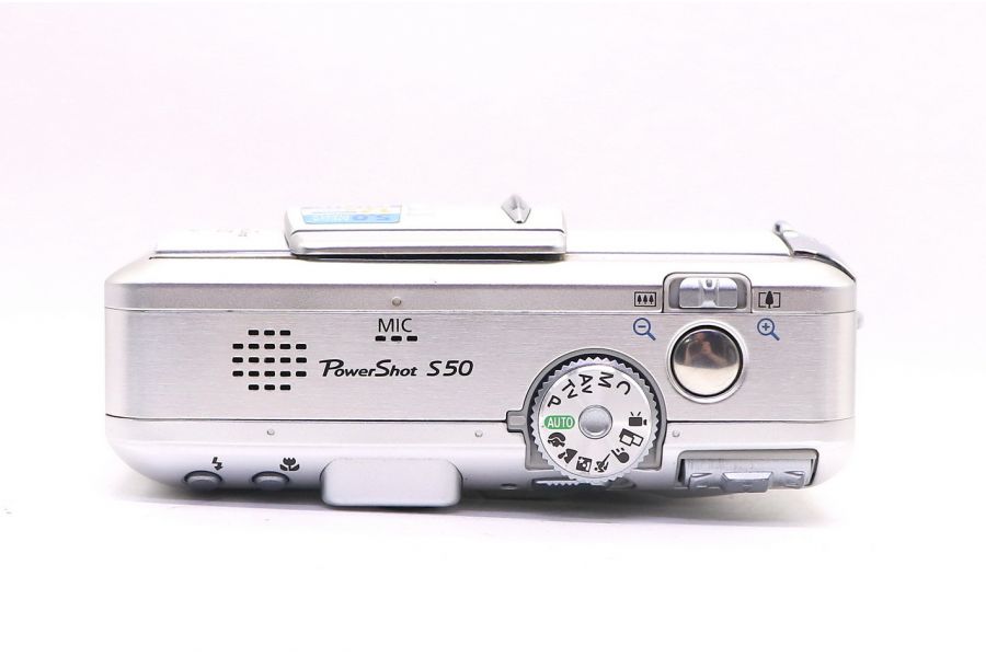 Canon PowerShot S50 в упаковке