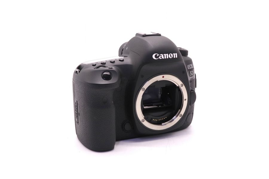 Canon EOS 5D Mark IV body (пробег 1870 кадров)