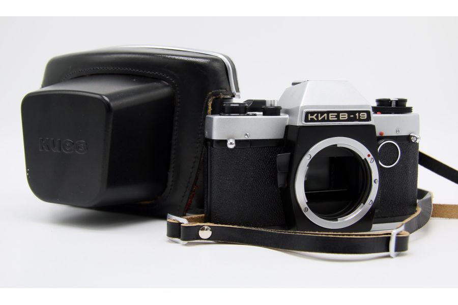 Новый Киев 19 body в упаковке (СССР, 1991)