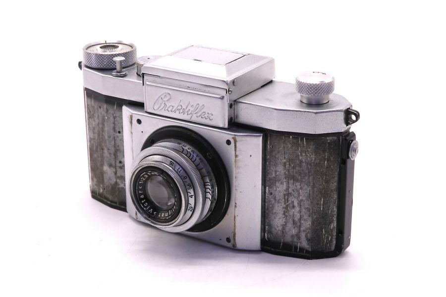 Praktiflex + Victar 2.9/5cm (Germany, 1946)