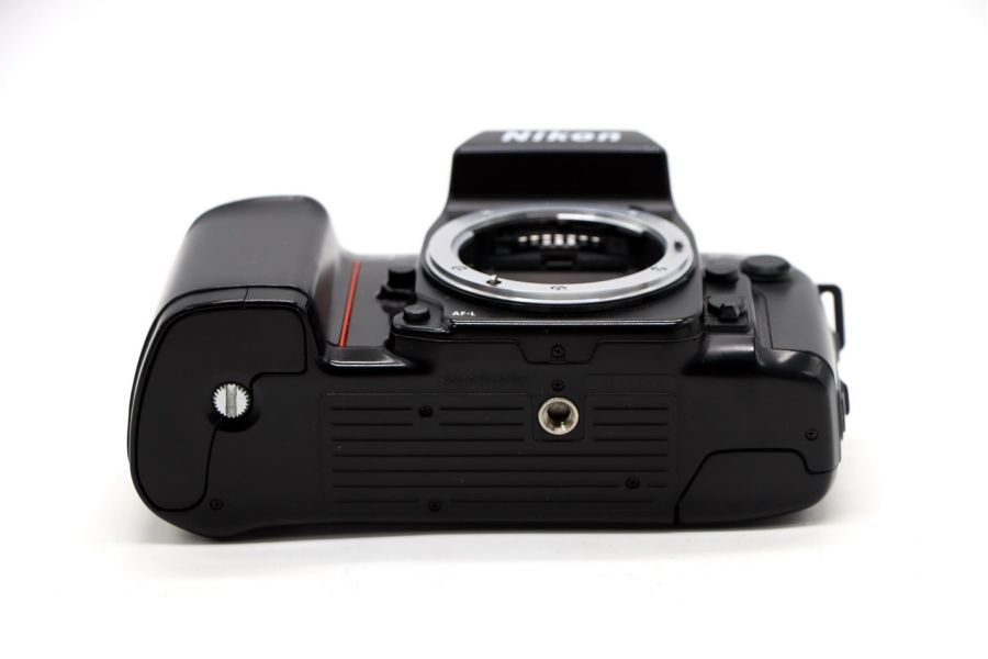 Nikon F-801s body