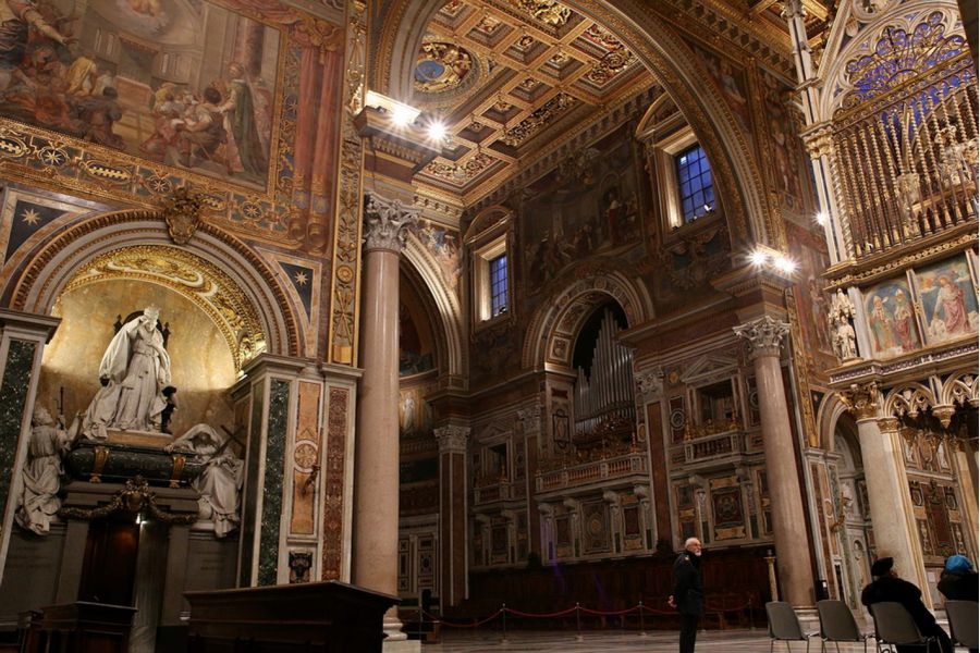 Canon EF 28mm f/1.8 USM новый