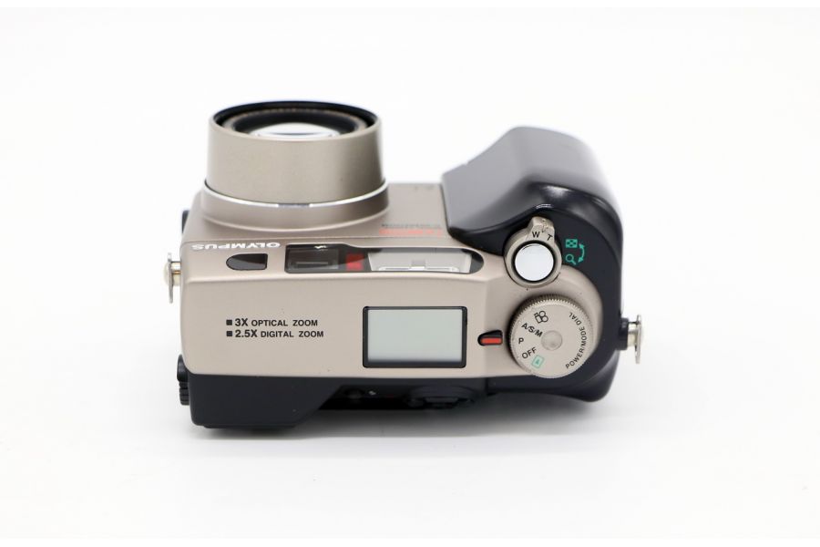 Olympus C-2040 zoom camedia