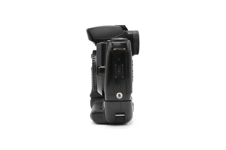 Canon EOS 5 body + хват (б/у)