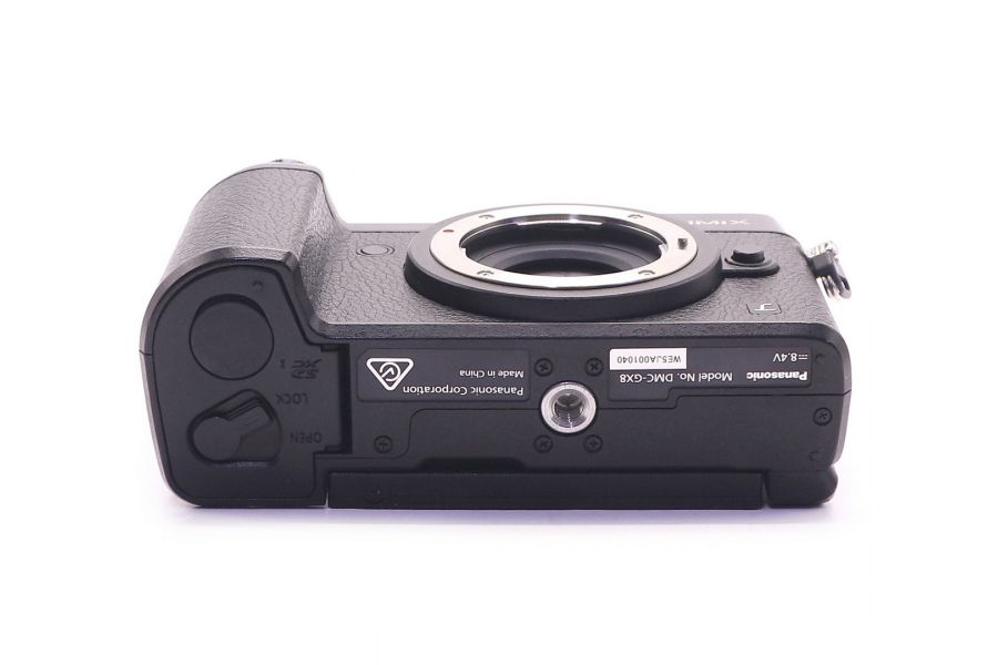 Panasonic Lumix DMC-GX8 body в упаковке (пробег 735 кадров)
