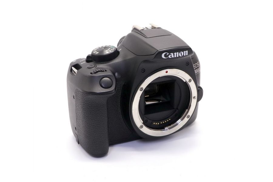 Canon EOS 1300D body в упаковке (пробег 425 кадров)