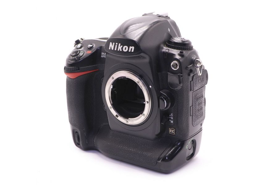 Nikon D3S body в упаковке (пробег 1367635 кадров)