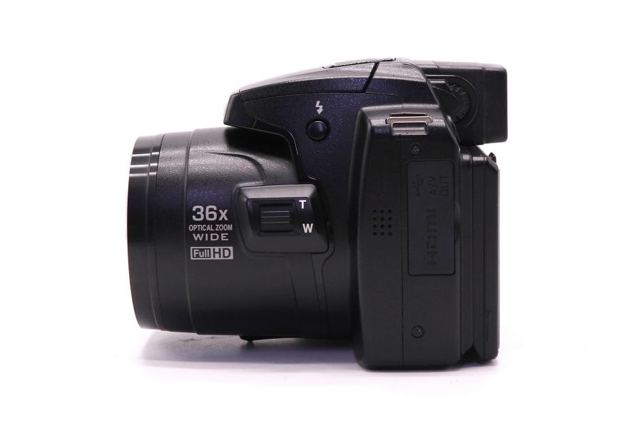 Nikon Coolpix P500 (Indonesia, 2011)