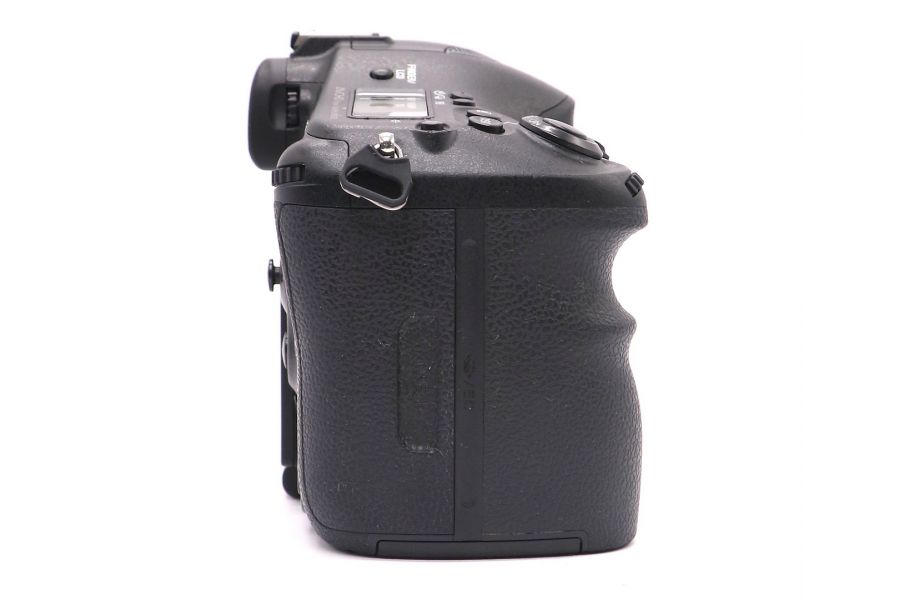 Sony A99 body в упаковке (пробег 18870 кадров)
