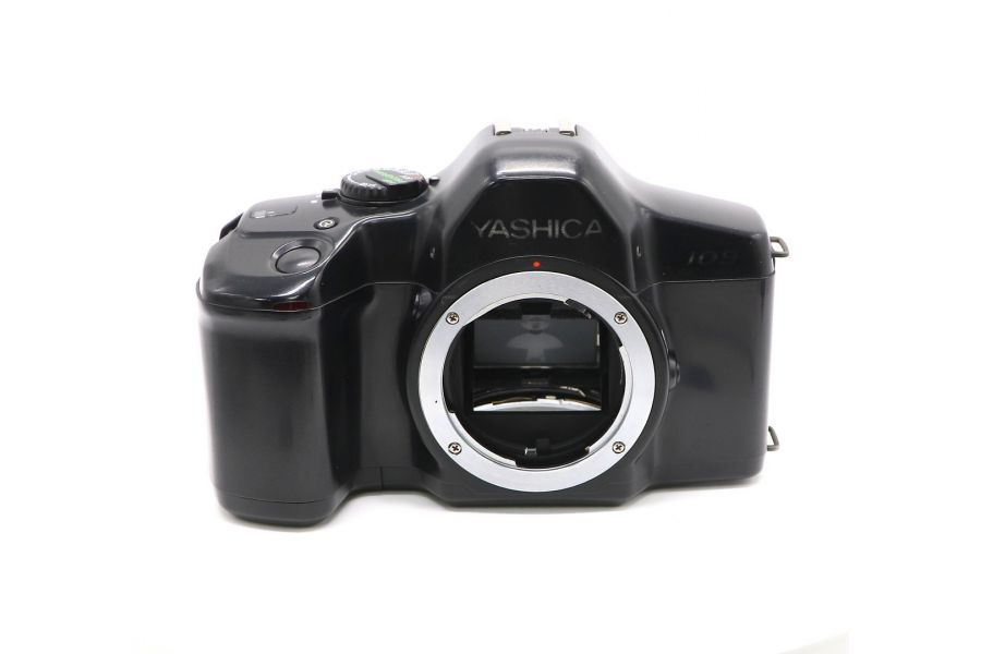 Yashica 109 body