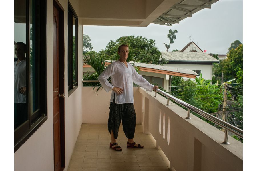 Kiron MC 70-150mm f/4 Macro