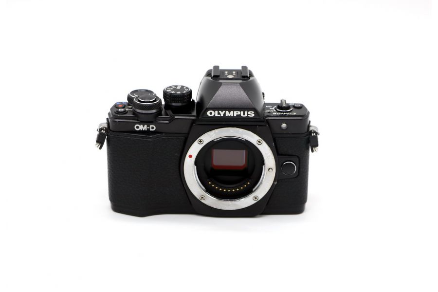 Olympus OM-D E-M10 Mark II body черный (пробег 4К кадров)