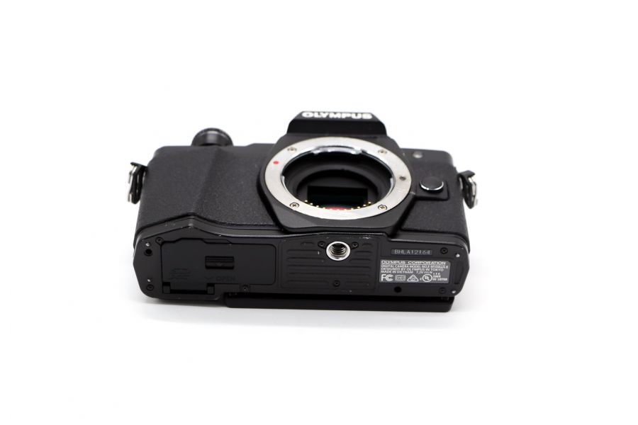 Olympus OM-D E-M10 Mark II body черный (пробег 4К кадров)