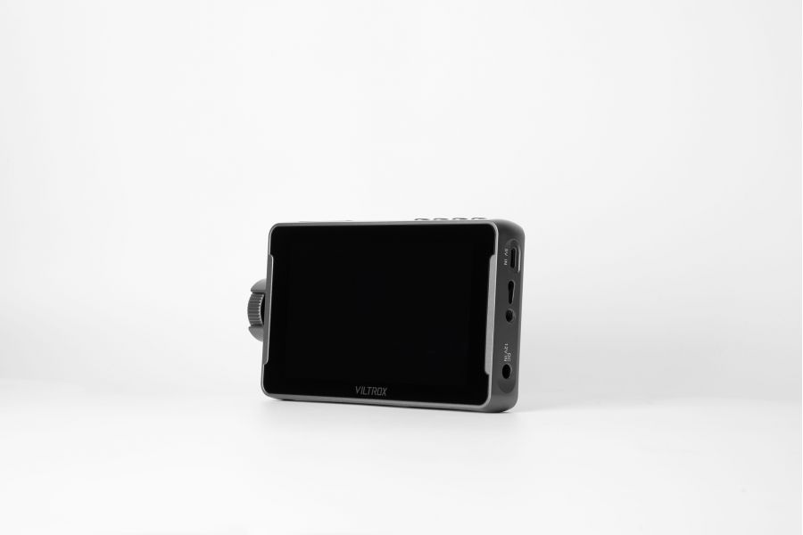 Накамерный монитор Viltrox 5.5