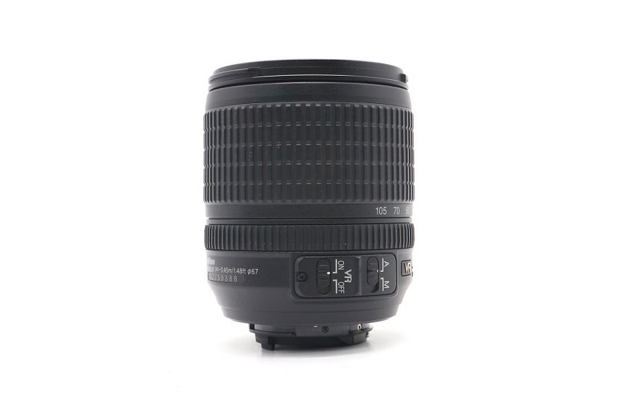 Nikon 18-105mm f/3.5-5.6G AF-S ED DX VR Nikkor (Thailand, 2015)