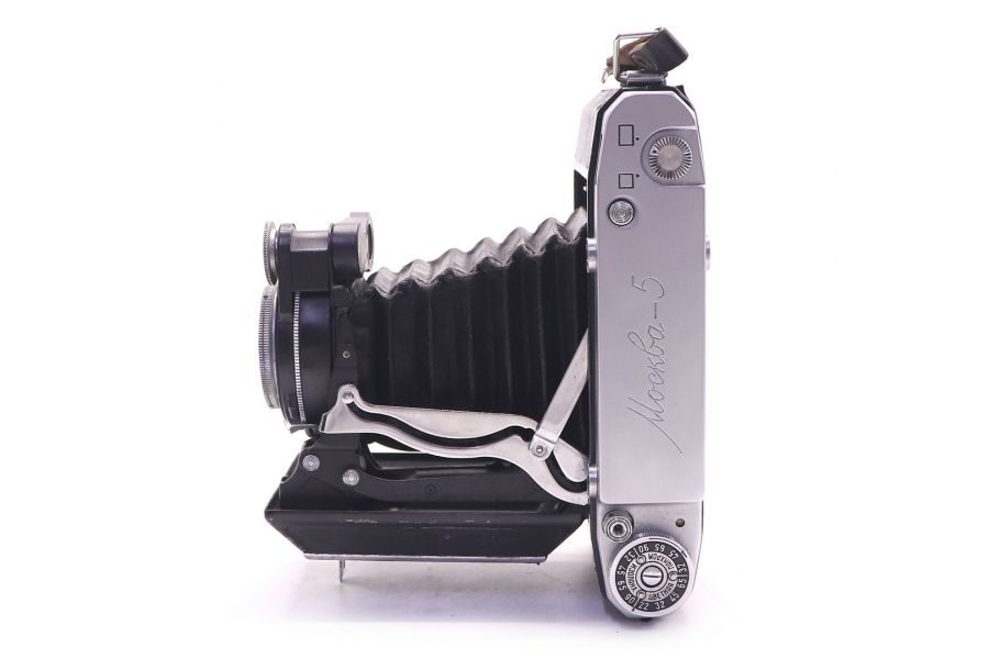 Фотокамера Москва 5 + Индустар-23-2 4.5/110mm