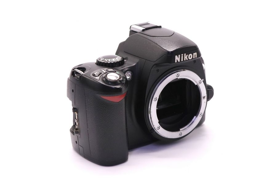 Nikon D40x body (пробег 27500 кадров)