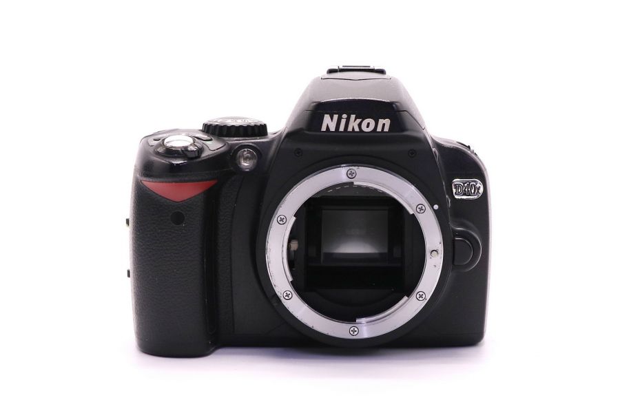 Nikon D40x body (пробег 27500 кадров)