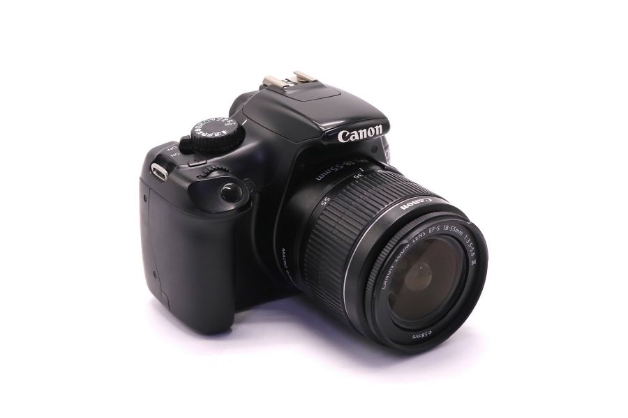 Canon EOS 1100D kit (пробег 18330 кадров)