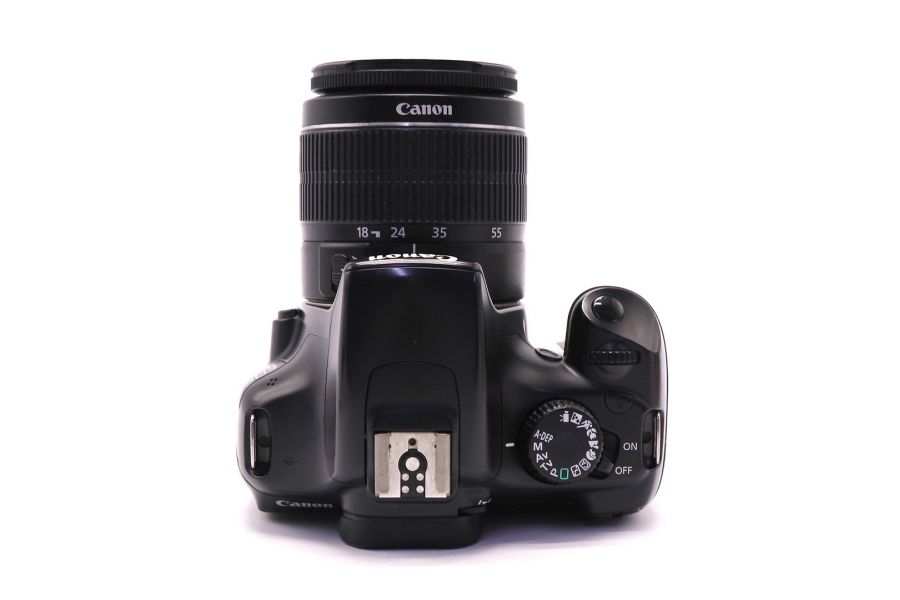 Canon EOS 1100D kit (пробег 18330 кадров)