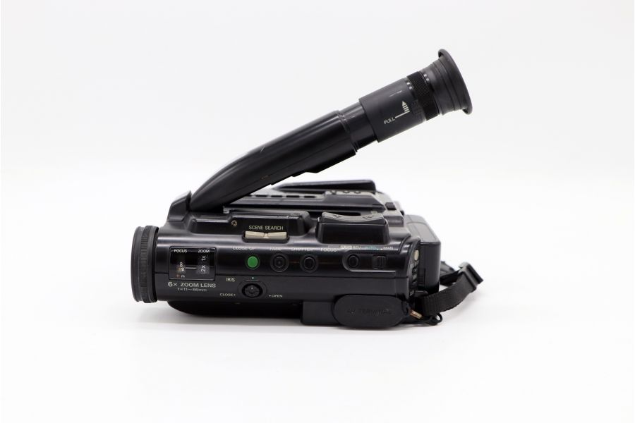 Видеокамера Sanyo VM-ES88P