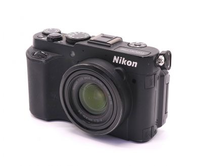 Nikon Coolpix P7700 (China)