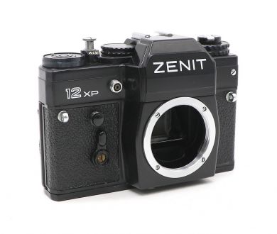 Плёночный фотоаппарат Зенит 12xp body (СССР, 1992)