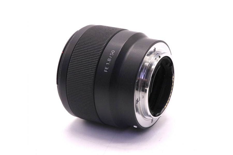 Sony FE 50mm f/1.8 (SEL-50F18F)