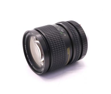 Cosina 28-70mm f/4 Macro MC