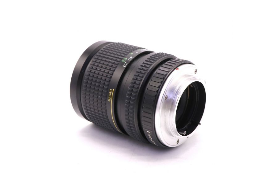 Cosina 28-70mm f/4 Macro MC