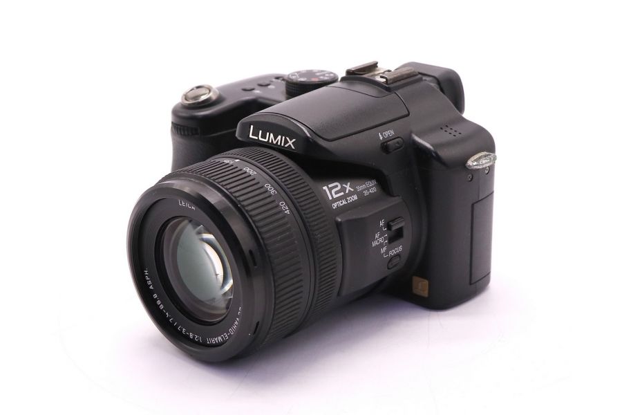 Panasonic Lumix DMC-FZ50 (Japan, 2010)
