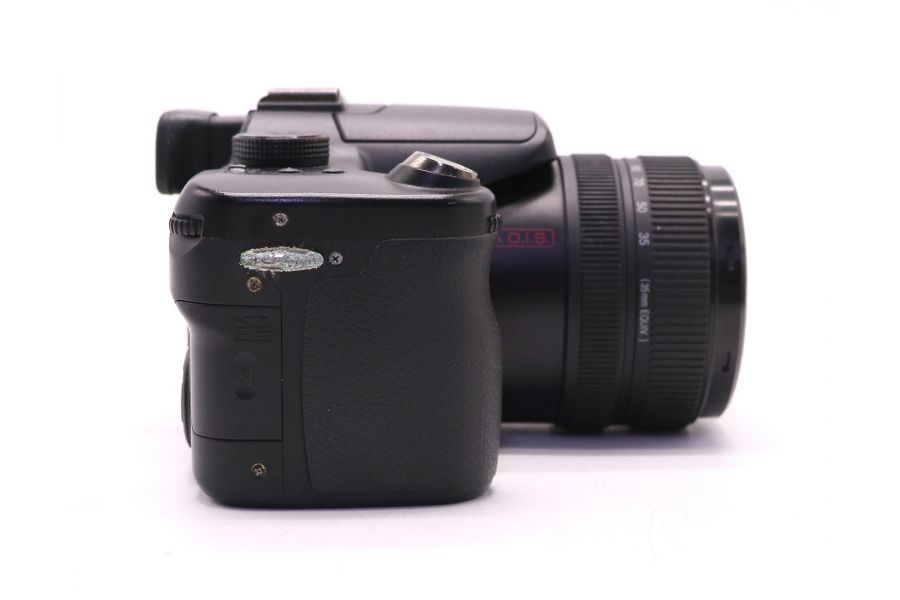 Panasonic Lumix DMC-FZ50 (Japan, 2010)