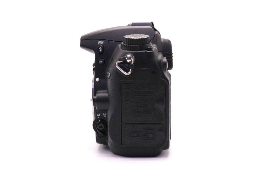 Nikon D7000 body в упаковке (пробег 74500 кадров)