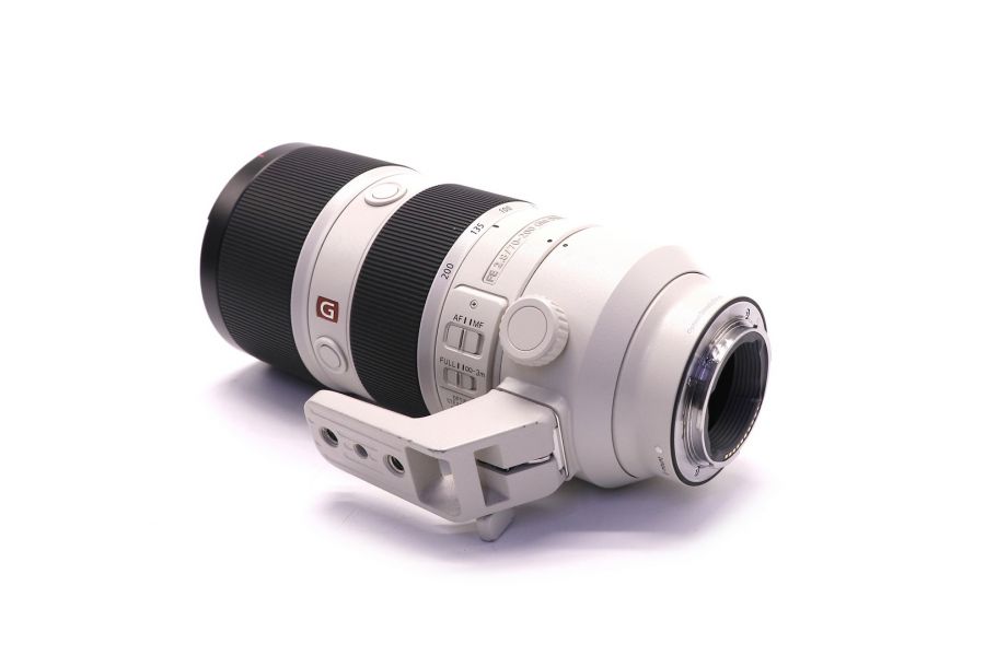 Sony FE 70-200mm f/2.8 GM OSS (SEL70200GM) в упаковке