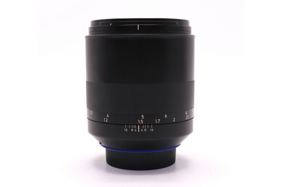 Zeiss Milvus 85mm f/1.4 ZE в упаковке