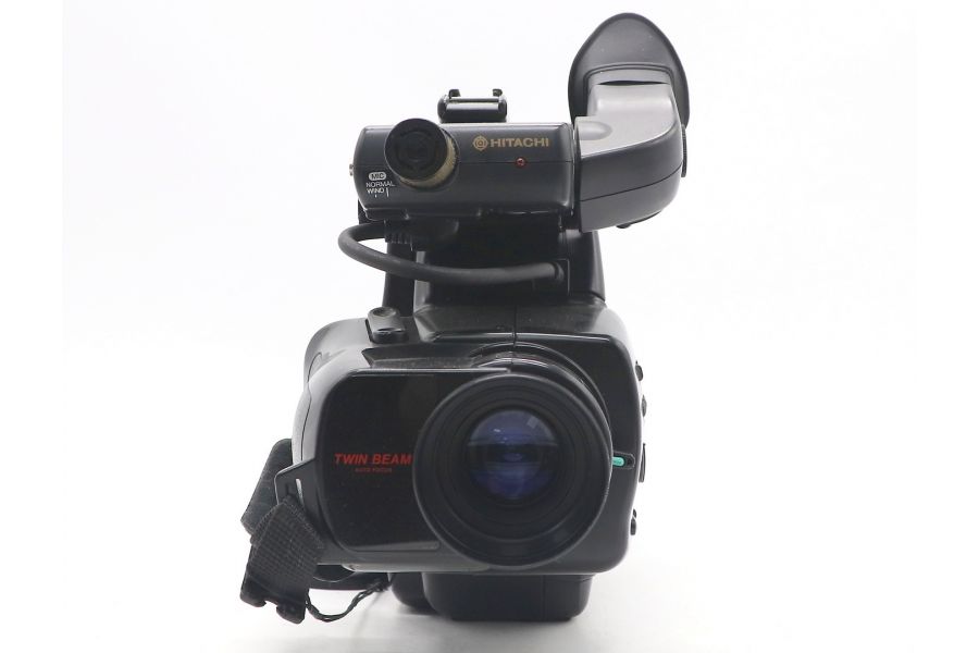 Видеокамера Hitachi VM-2380E