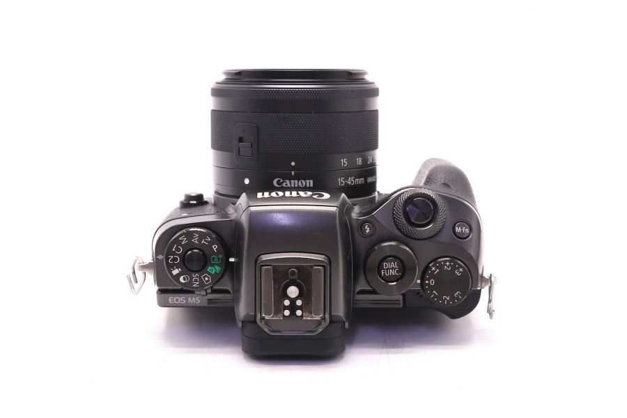 Canon EOS M5 Kit (пробег 32585 кадров)
