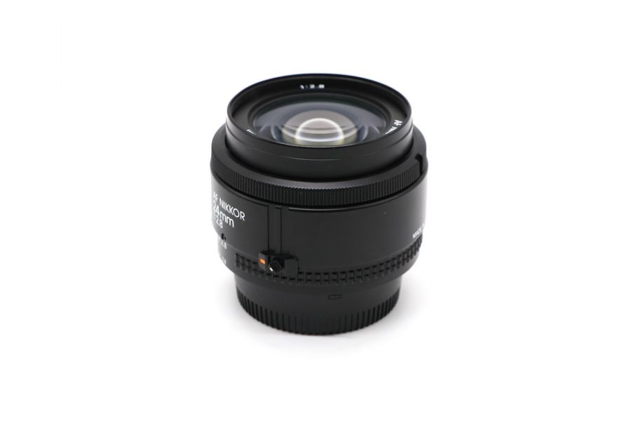 Nikon 24mm f/2.8 AF Nikkor (MKI) (Japan, 1988)
