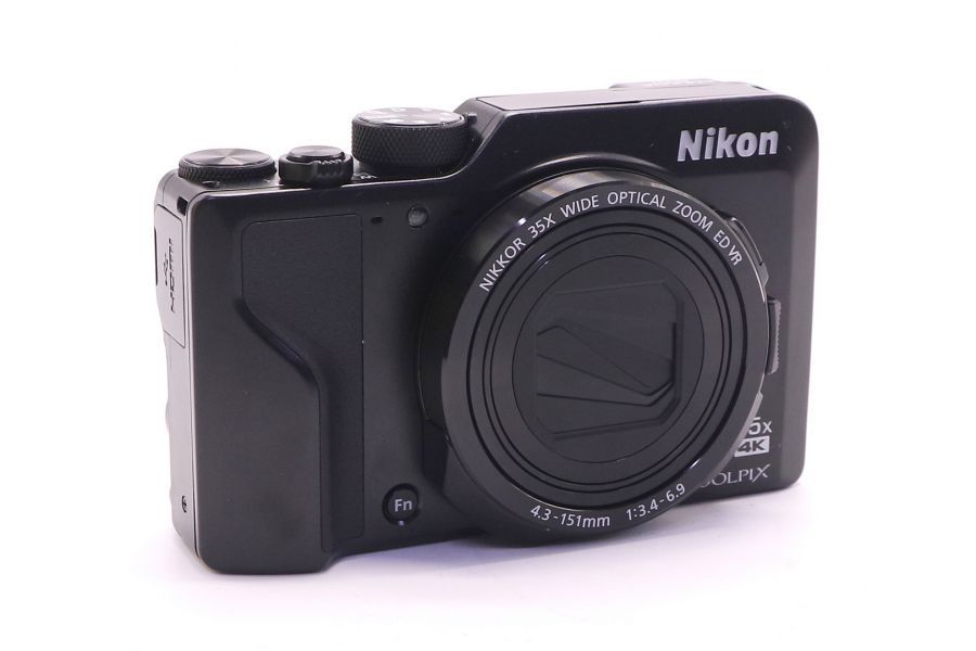 Nikon Coolpix A1000 в упаковке