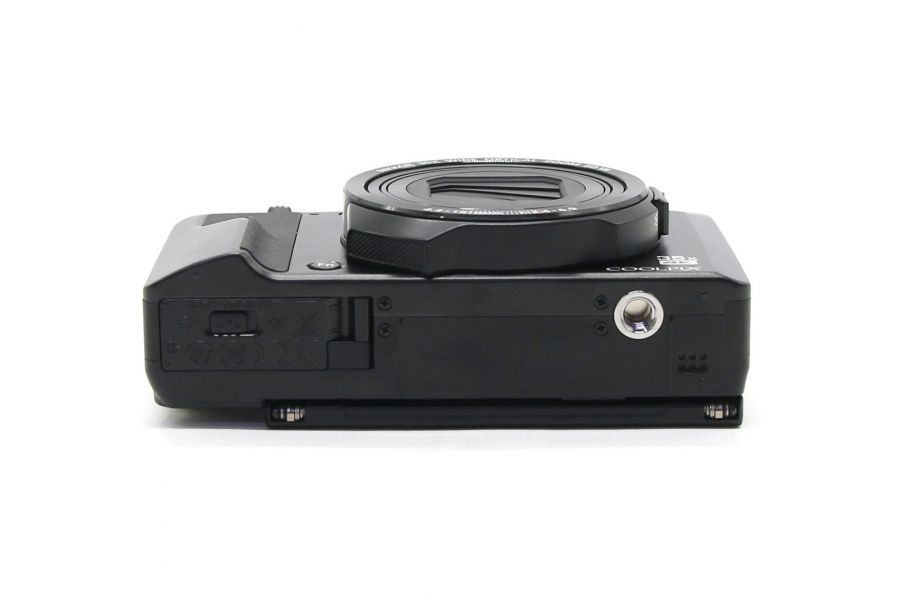 Nikon Coolpix A1000 в упаковке